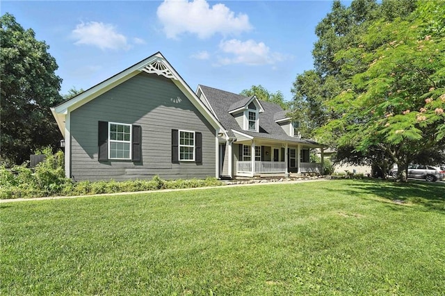 802 S Morgan Dr, Peculiar, MO 64078 - view of front of home with covered porch and a front yard