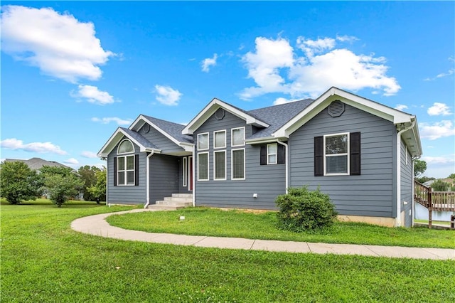 13785 E Nelson Rd, Nevada, MO 64772 - view of front facade with a front lawn
