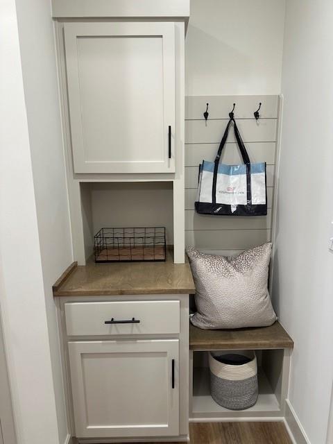 1309 N 4th St E, Louisburg, KS 66053 - mudroom with baseboards