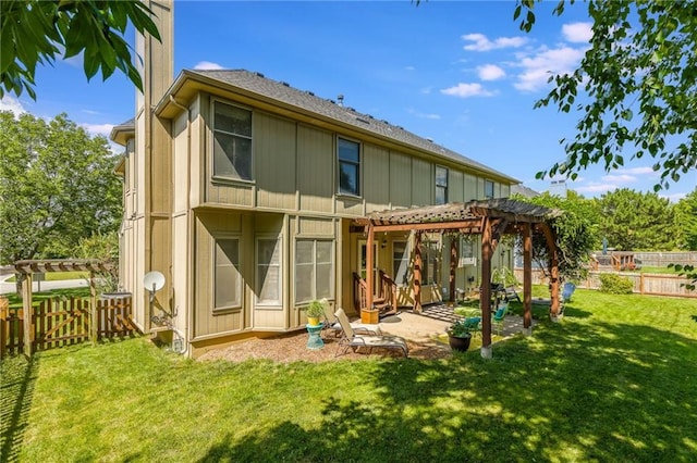 2621 SE 5th St, Lees Summit, MO 64063 - rear view of property featuring a pergola, a fenced backyard, and a patio area