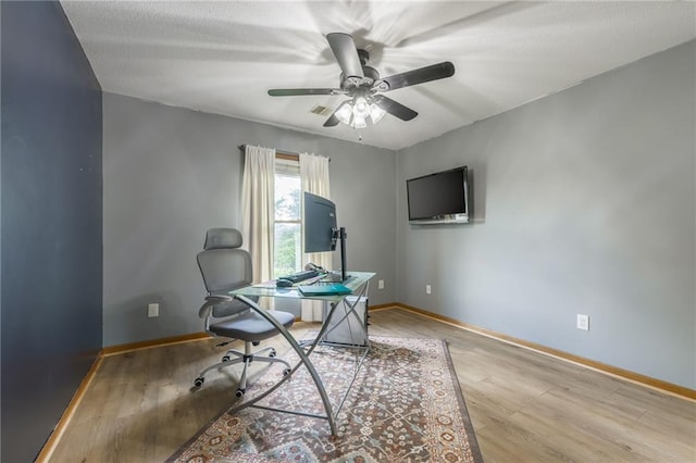 2621 SE 5th St, Lees Summit, MO 64063 - office area with light wood-type flooring and a ceiling fan