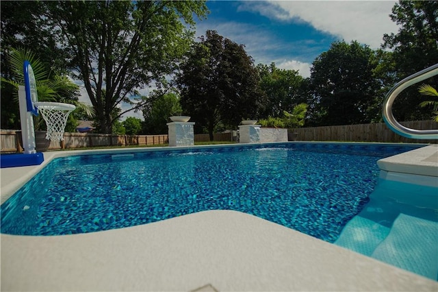 1005 Hunters Rd, Blue Springs, MO 64014 - view of swimming pool