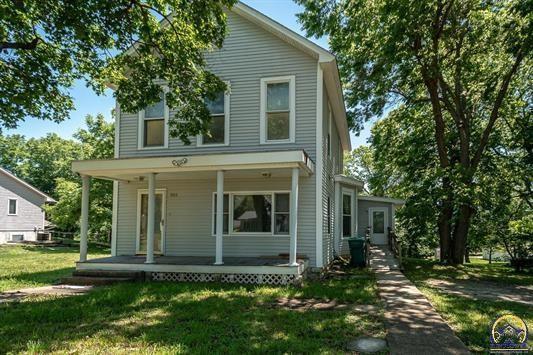 925 Frazier St, Valley Falls, KS 66088 - photo 1