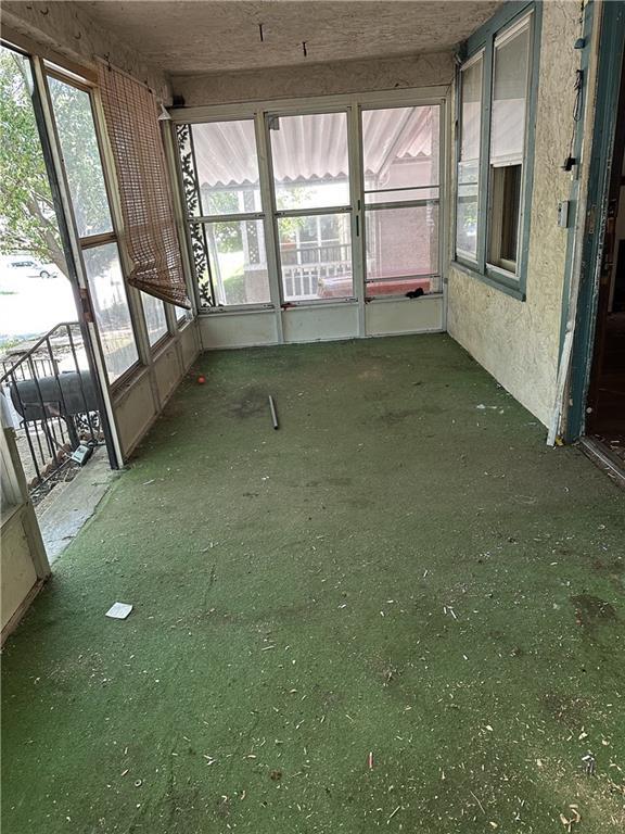1906 S Willow Ave, Independence, MO 64052 - view of unfurnished sunroom
