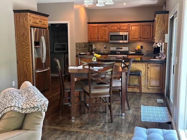 8643 N Myrtle Ave, Kansas City, MO 64156 - photo 5