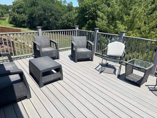 8643 N Myrtle Ave, Kansas City, MO 64156 - photo 22