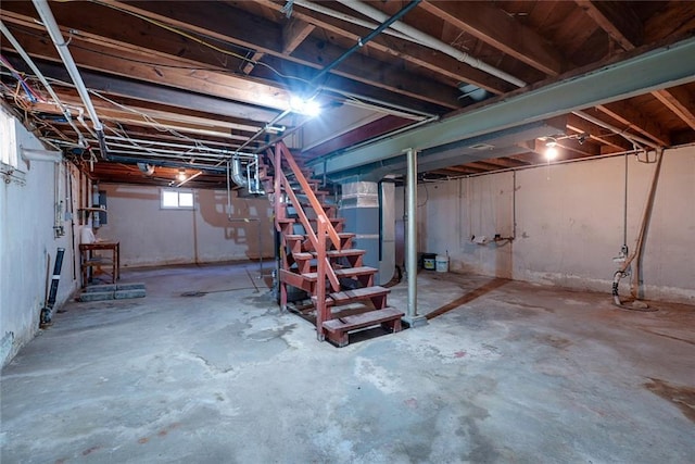 1421 W 28th Ter, Independence, MO 64052 - below grade area featuring stairway