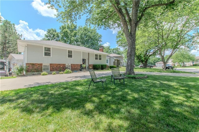 7907 Bel Ray Dr, Belton, MO 64012 - photo 1