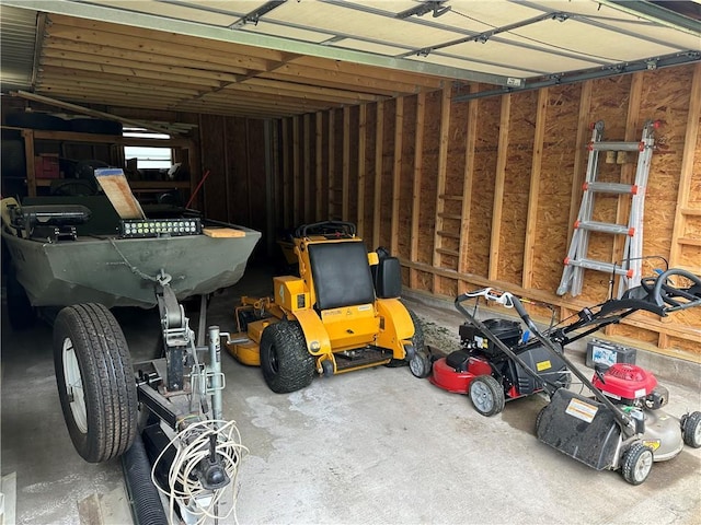 12913 E 41st St S, Independence, MO 64055 - view of garage