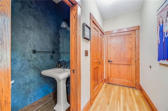 2323 S Crenshaw Rd, Independence, MO 64057 - photo 21