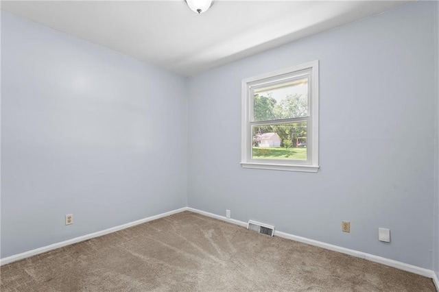 1301 Quincy St, Leavenworth, KS 66048 - unfurnished room with carpet flooring and baseboards