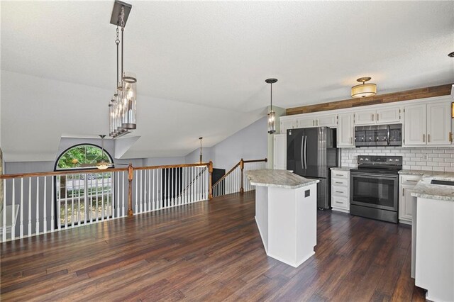 17577 W 160th Ter, Olathe, KS 66062 - photo 13