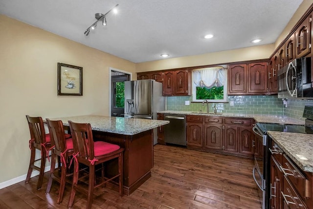 10241 Hauser St, Lenexa, KS 66215 - photo 4