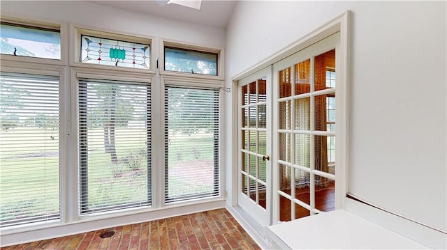 14908 E Pawhuska Rd, Nevada, MO 64772 - unfurnished sunroom featuring plenty of natural light