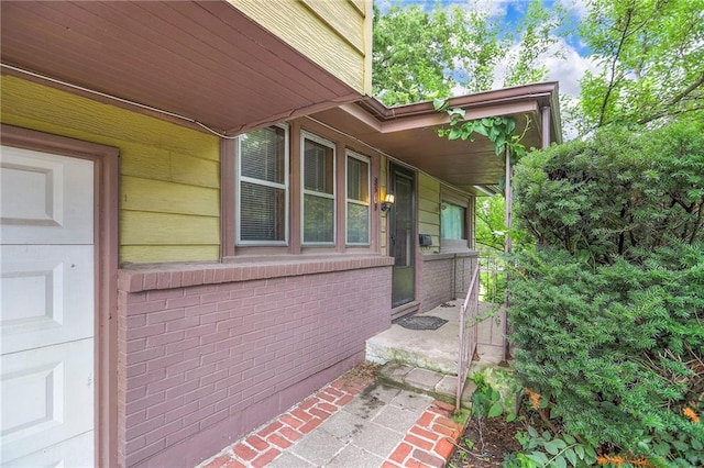 8519 Woodland Ave, Kansas City, MO 64131 - view of side of property featuring brick siding