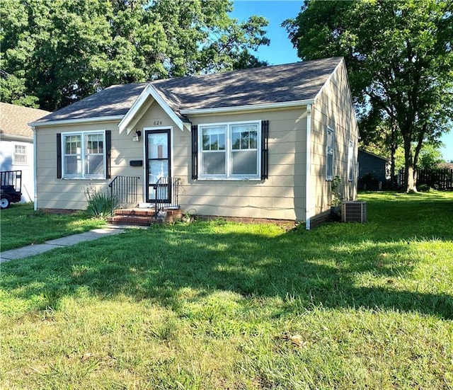 624 W 26th St, Higginsville, MO 64037 - photo 2
