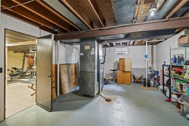 16304 W 126th St, Olathe, KS 66062 - view of below grade area