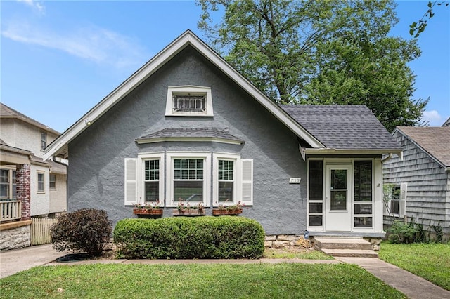 730 E 63rd Ter, Kansas City, MO 64110 - photo 1