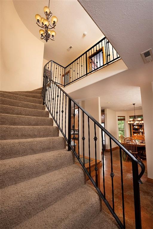 1318 Oakwood Dr, Hollister, MO 65672 - photo 7
