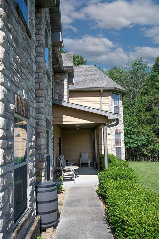 1318 Oakwood Dr, Hollister, MO 65672 - photo 69