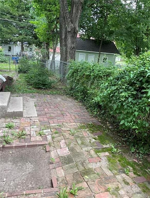 940 Connecticut St, Lawrence, KS 66044 - photo 22