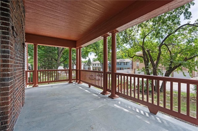 1535 W 75th St, Kansas City, MO 64114 - view of patio / terrace