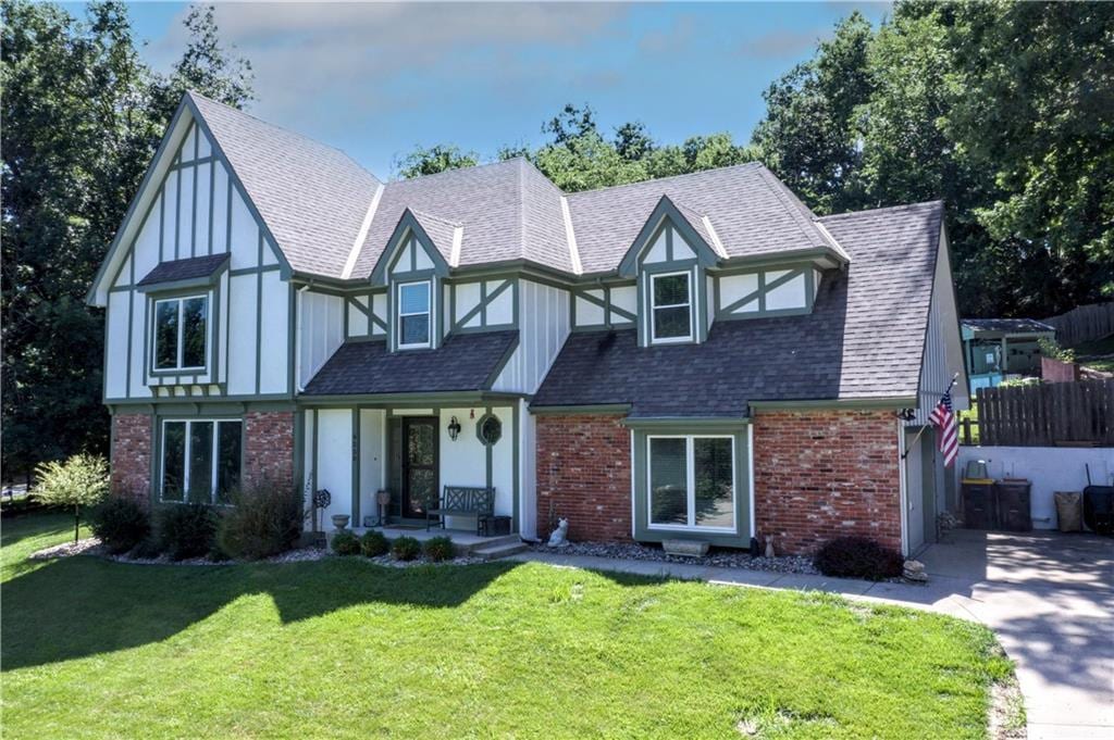 6250 N Belton Ct, Kansas City, MO 64151 - photo 1