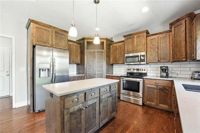 1009 SE Forest Ridge Ct, Blue Springs, MO 64014 - photo 10