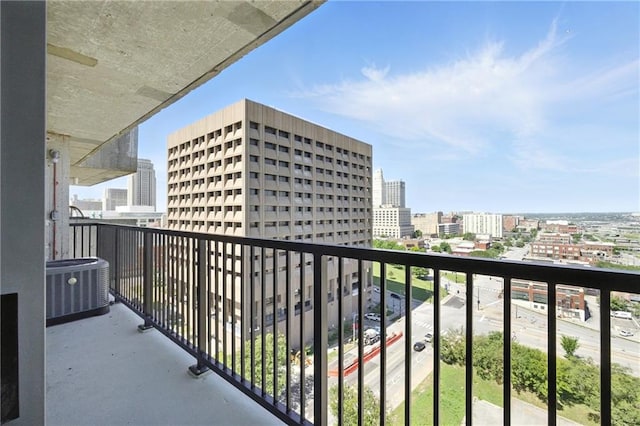 600 E Admiral Blvd Unit 1703, Kansas City, MO 64106 - balcony with a view of city