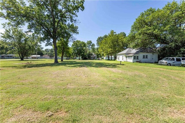 301 N 10th St, Neodesha, KS 66757