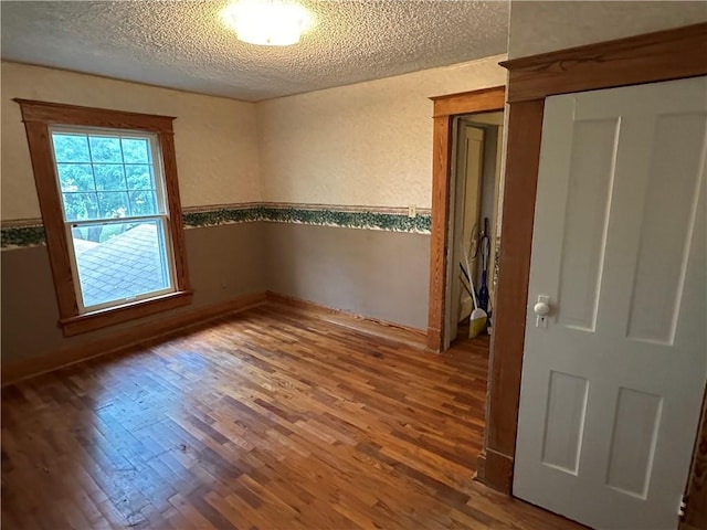 509 S Shaw St, Richmond, MO 64085 - photo 16