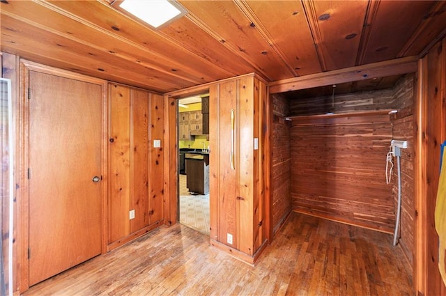 118 Spruce St, Leavenworth, KS 66048 - view of closet