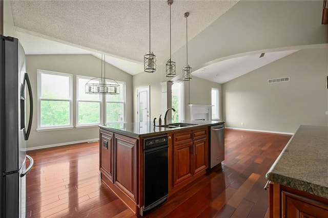 9201 N Charlotte Ct, Kansas City, MO 64155 - photo 9