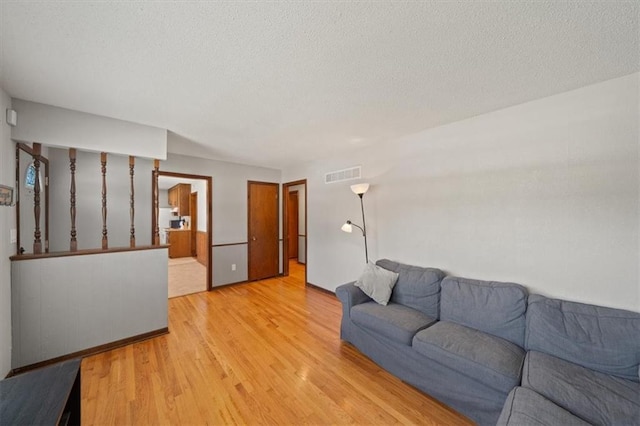 815 S Alta Ln, Olathe, KS 66061 - photo 6