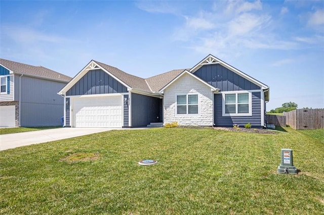 20802 Copper Creek Dr, Peculiar, MO 64078 - photo 1