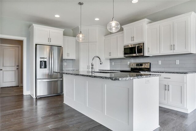 8111 N Sycamore Ave, Kansas City, MO 64158 - photo 4