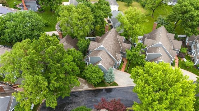 7853 Howe Cir, Prairie Village, KS 66208 - photo 51