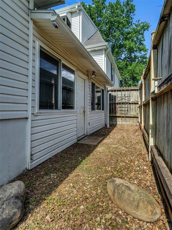 5728 N Denver Ave, Kansas City, MO 64119 - photo 23