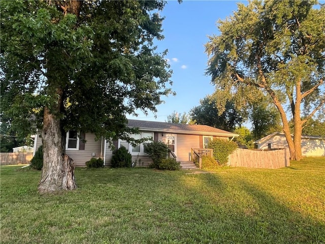 1101 Wellington St, Richmond, MO 64085 - photo 1