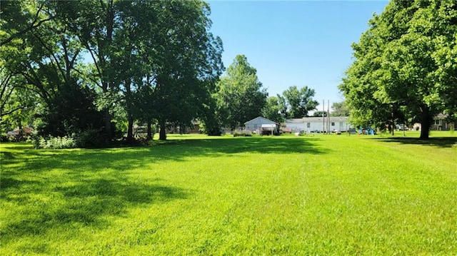610 E 7th St, Pleasanton, KS 66075 - photo 1
