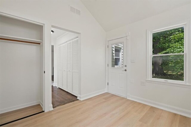 4527 N Bellefontaine Ave, Kansas City, MO 64117 - photo 17