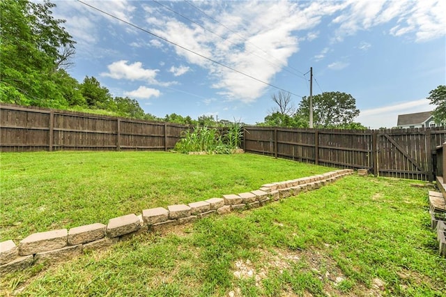 14733 Hickory Dr, Bonner Springs, KS 66012 - view of fenced backyard