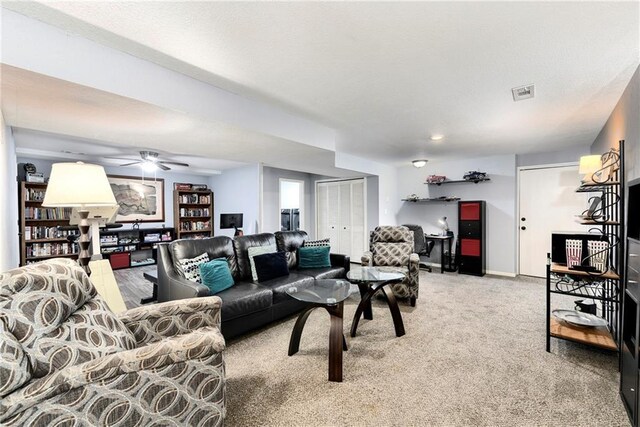 1410 Vilas St, Leavenworth, KS 66048 - living room featuring light carpet and baseboards
