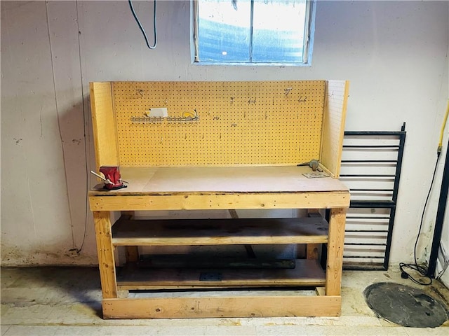 506 1st Ter, Lansing, KS 66043 - detailed view of a workshop area