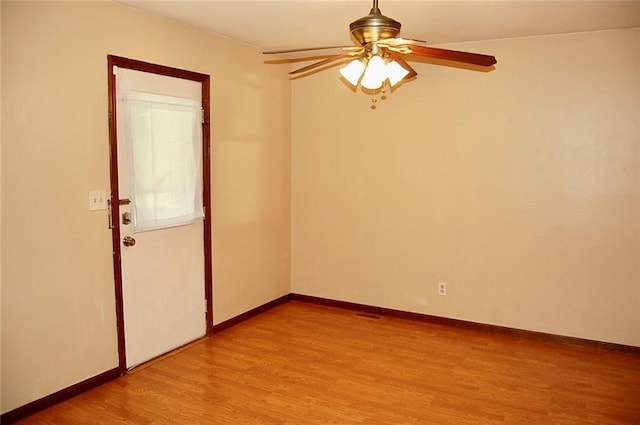 407 Hithergreen Dr, Lansing, KS 66043 - unfurnished room featuring ceiling fan and light wood-type flooring