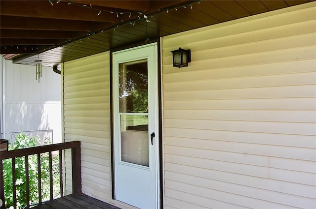 407 Hithergreen Dr, Lansing, KS 66043 - doorway to property