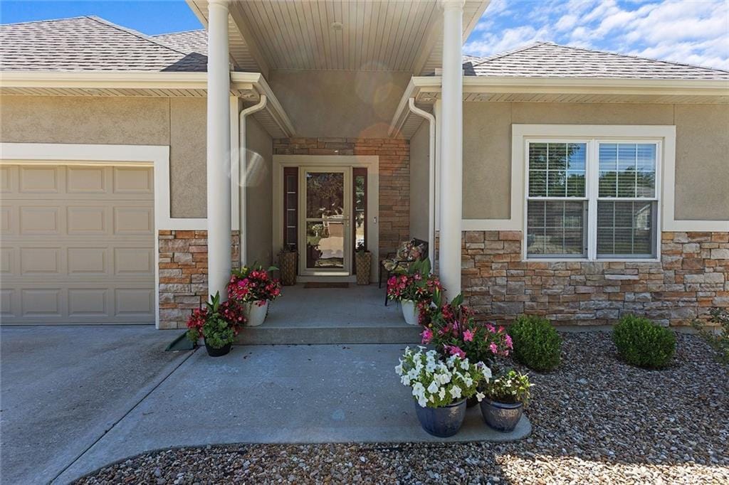 7141 N Quincy Ave, Kansas City, MO 64119 - photo 1