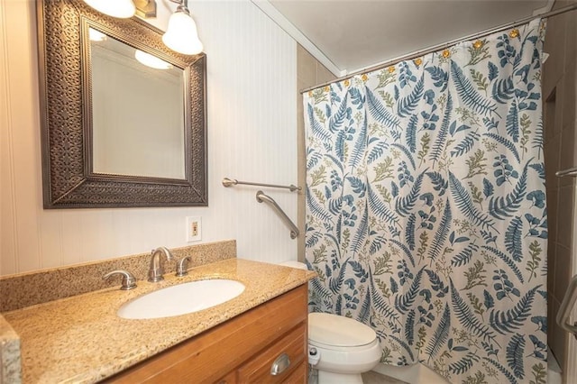 1222 S Maple St, Ottawa, KS 66067 - bathroom with vanity and a shower with curtain