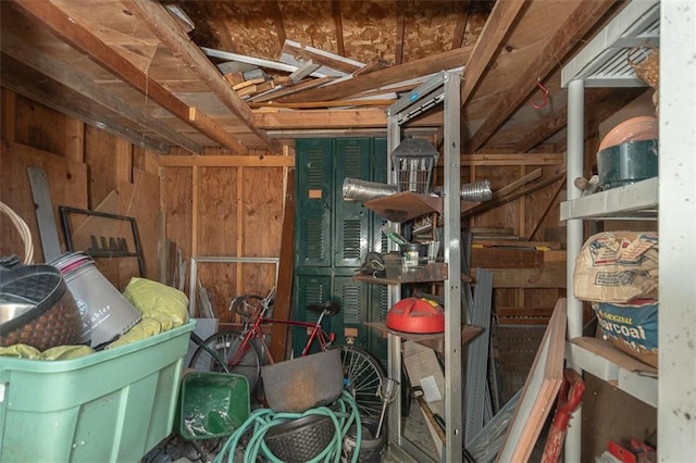 1222 S Maple St, Ottawa, KS 66067 - view of storage area