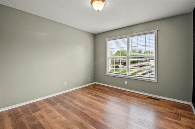401 Granite Ct, Raymore, MO 64083 - photo 17